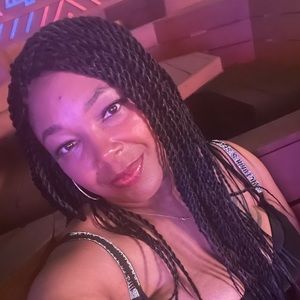 Meet your Posher, Patricia